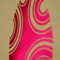 Kartka Świąteczna z Różowym Jajkiem Wyciętym Laserowo W571